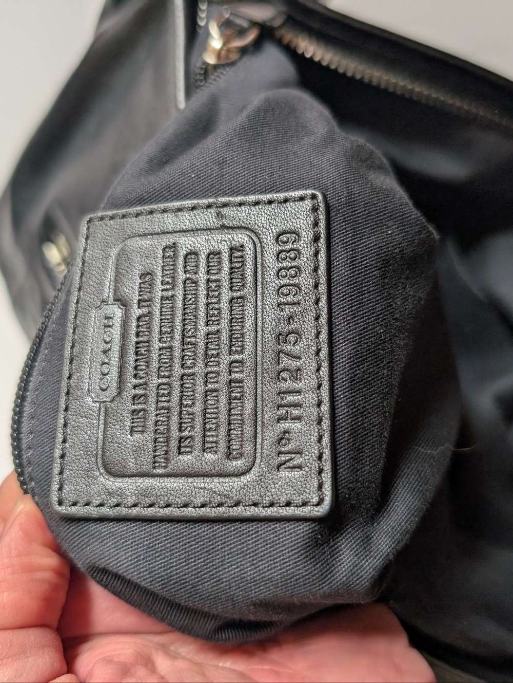 COACH Legacy Black Leather Shoulder/Crossbody 19889 in VGUC - Picture 10 of 12